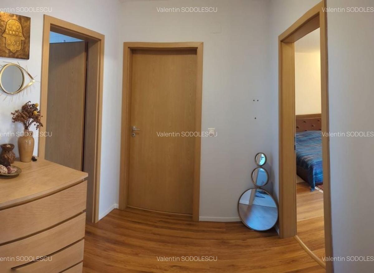 Apartament spatios 100 mp cu lift si 50 mp de terase - 33
