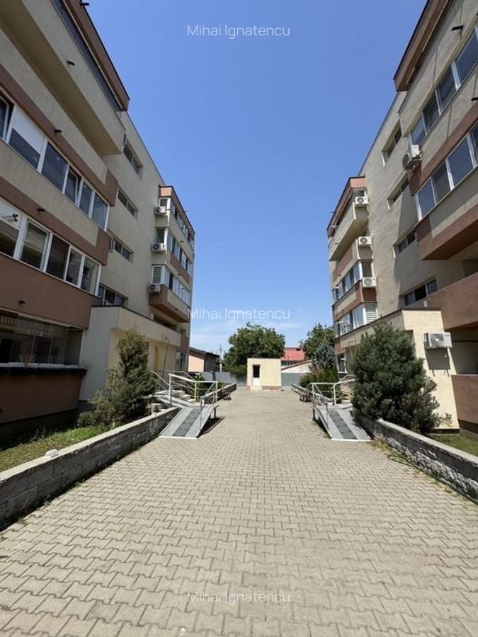 Apartament 3 camere+ parcare  Metrou Aparatorii Patriei  S43 - 29