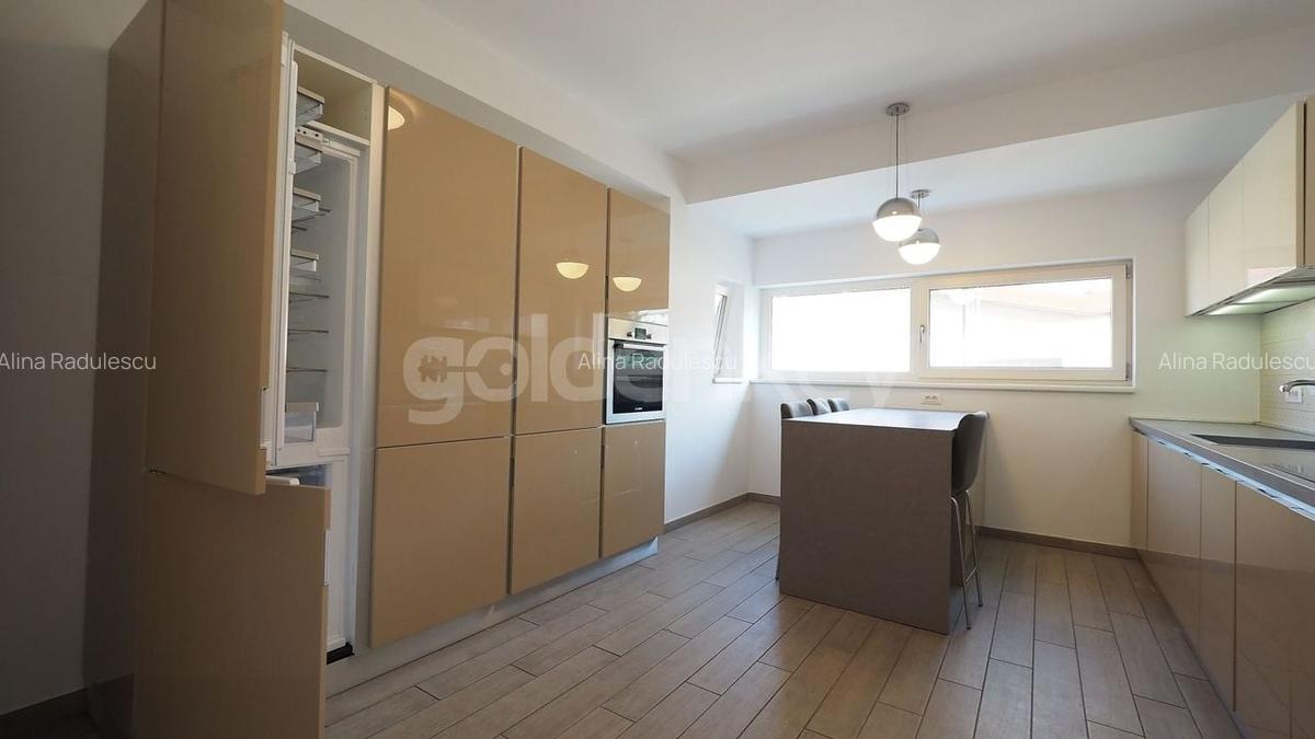 Apartament cu 6 camere decomandat în Herăstrău - 6