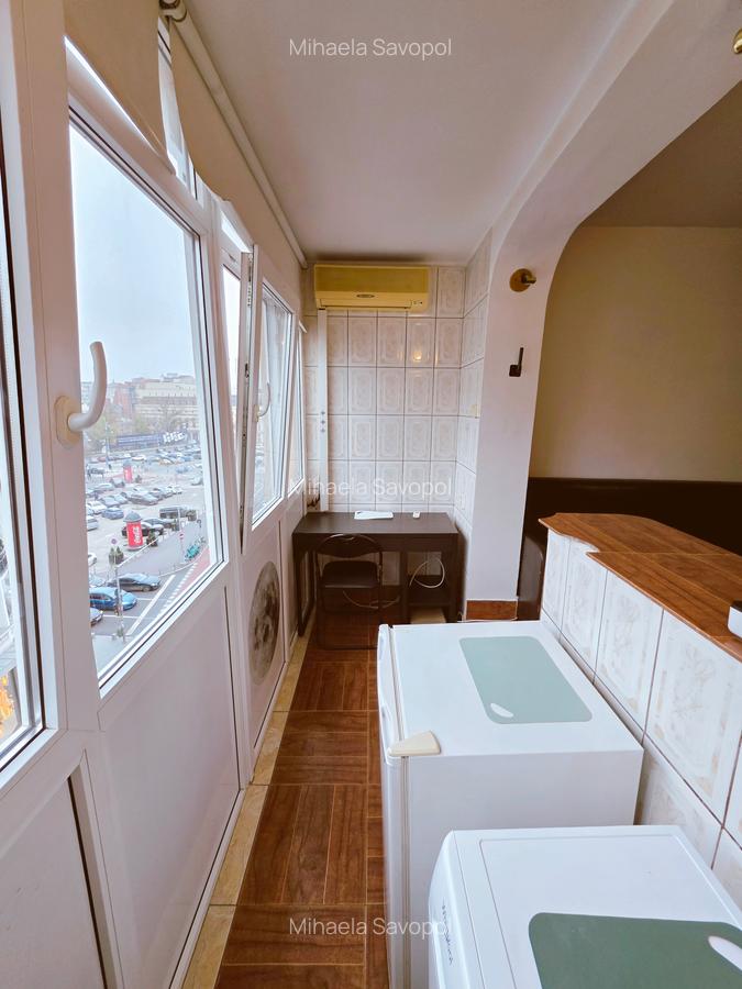 Garsoniera Sala Palatului - Hilton etajul 5 mobilata utilata bloc 1960 - 12