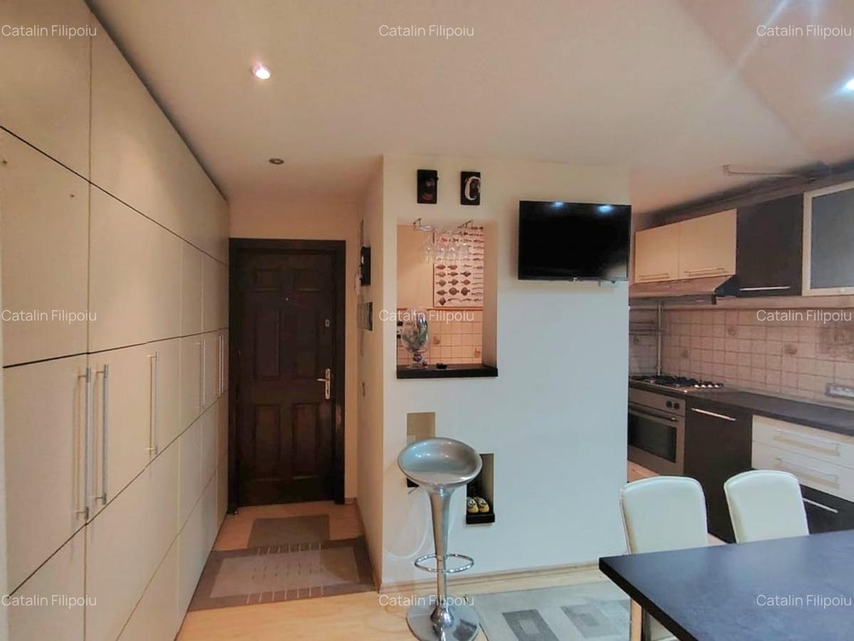 Apartament central etaj 3 - 1