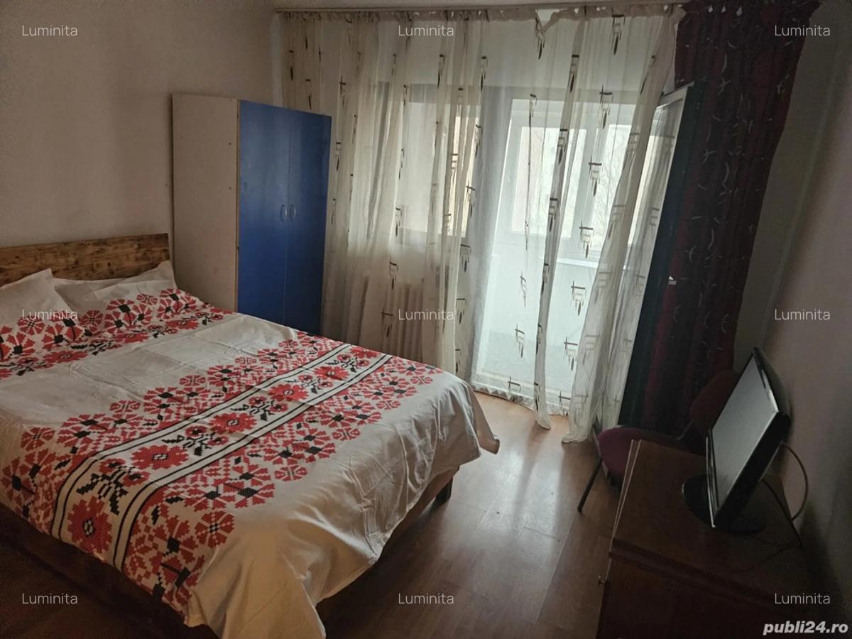 Inchiriez garsoniera - 2