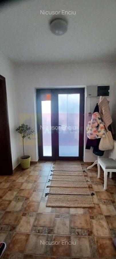 Săbăreni, casă parter 162 mp, curte 575 mp. Acasă - 11