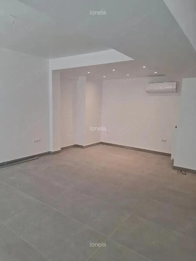 Spatiu comercial de inchiriat in zona Crangasi - 3