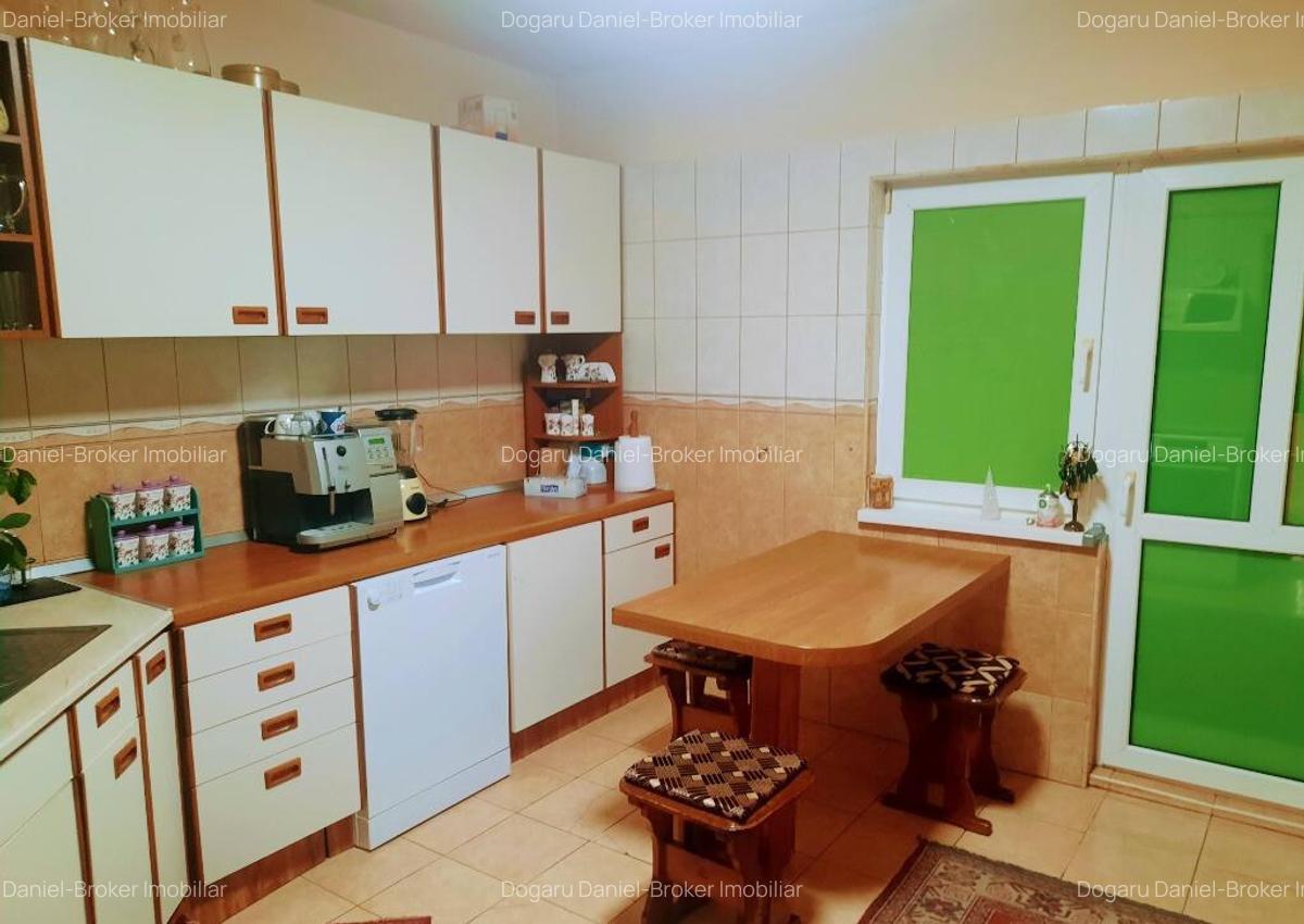 Casa de vanzare in Cristur Str. Uli?a Mare nr. 43 - 1