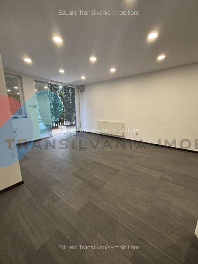 Spatiu de Birou, 39 Mp, intrare din strada, vitrina, zona Oasului - 1