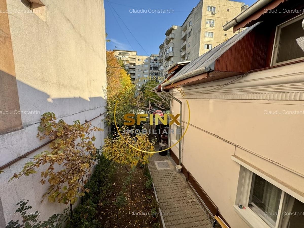 Vila P+M 168 mp utili ideala pentru clinica sau birouri, metrou - 25