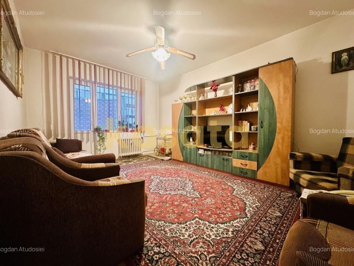 OPORTUNITATE | APARTAMENT 3 CAMERE | DECOMANDAT | BLOC 1983 - 1