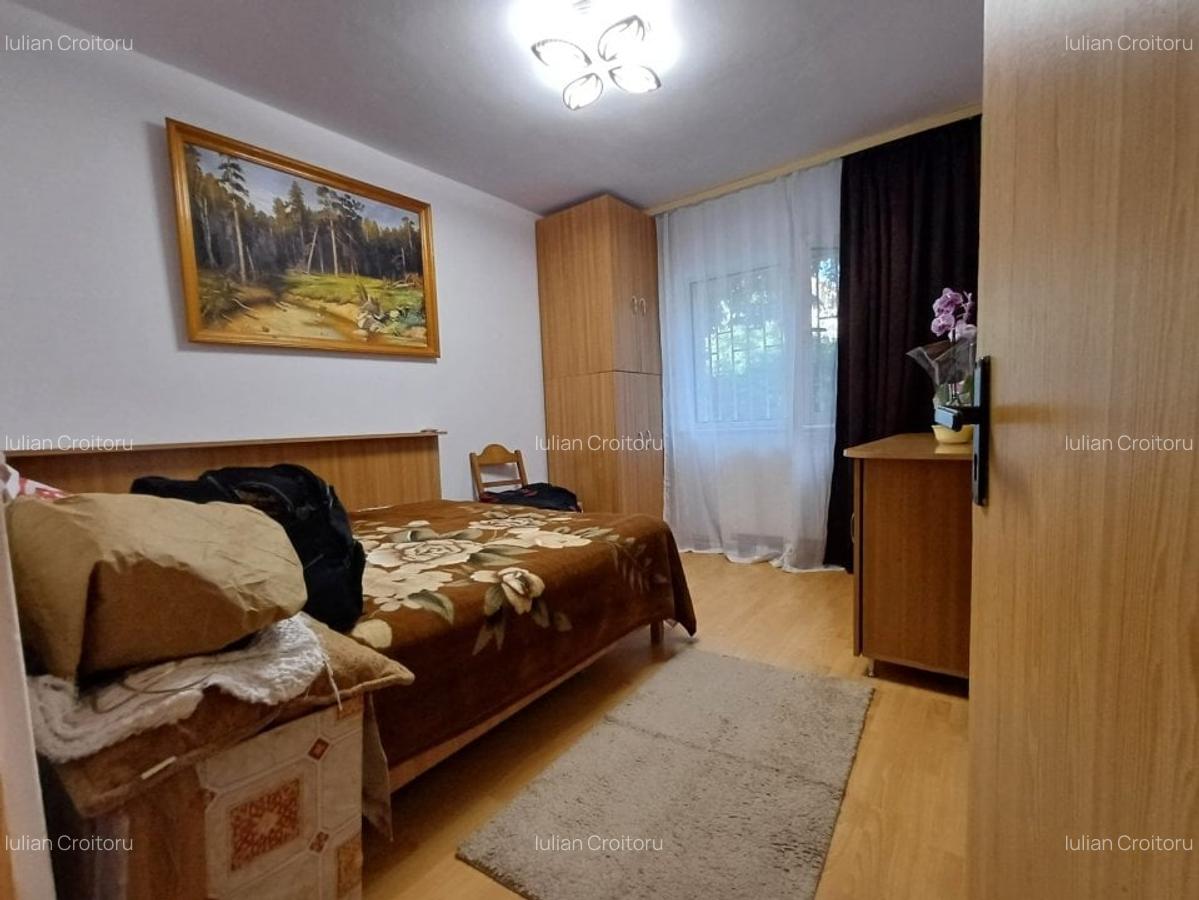 Apartament 3 camere decomandat, mobilat, centrala, beci + boxa - zona Frumoasa - 1