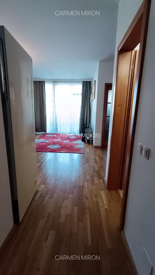 Apartament cu 3 camere semidecomandat, mobilat în Central - 13
