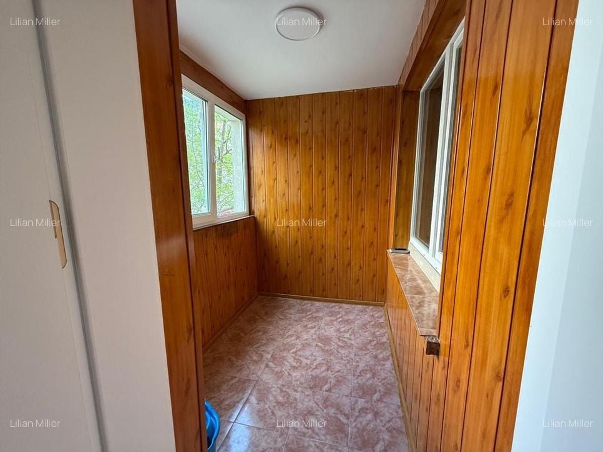4 camere , Renovat integral, Mobilat modern, poziție excelentă - metrou L304 - 12