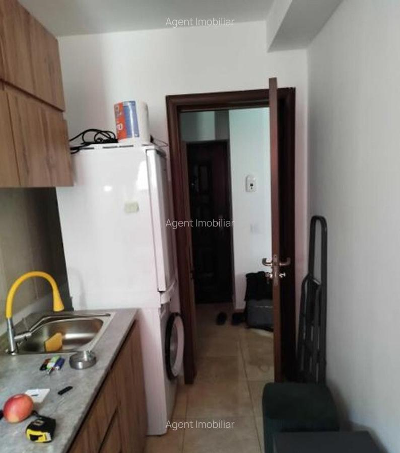 Giurgiului demisol bloc nou piata progresul - 9