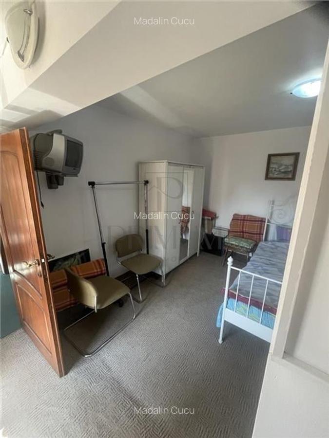 LIPOVEI - Casa/Vila - 8 cam - 4 bai - curte - toate utilitatile - 4
