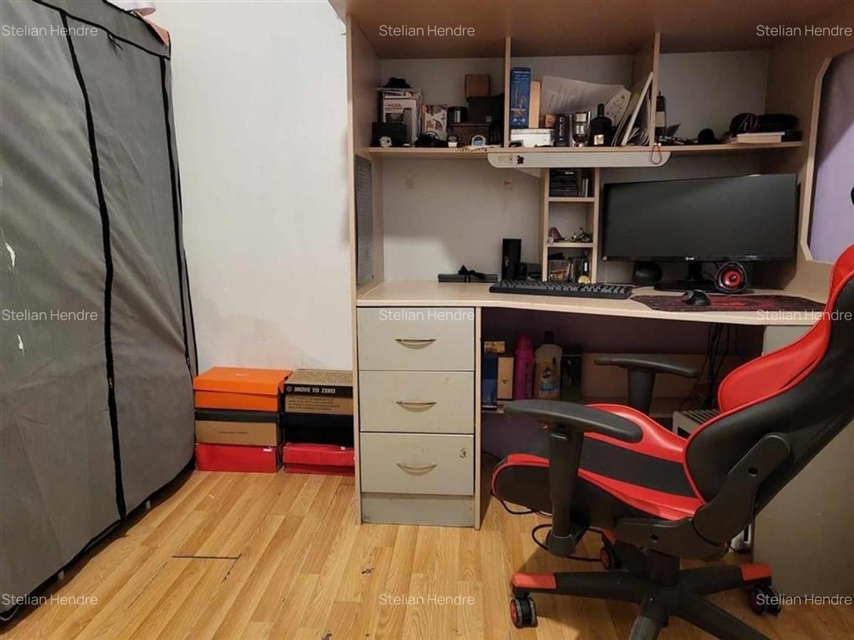 Apartament cu 2 camere decomandat în Valenta - 1