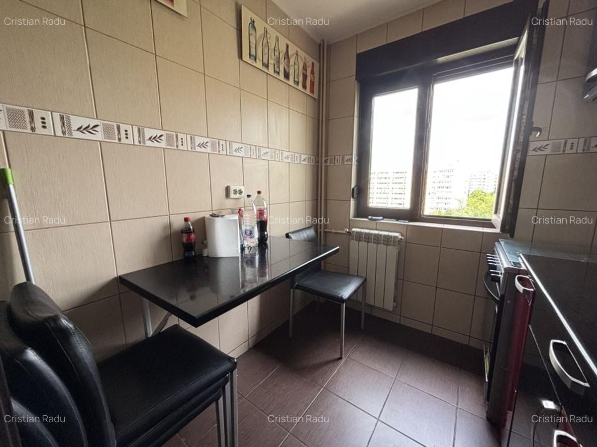 Apartament cu 3 camere, mobilat în Teiul Doamnei - 17