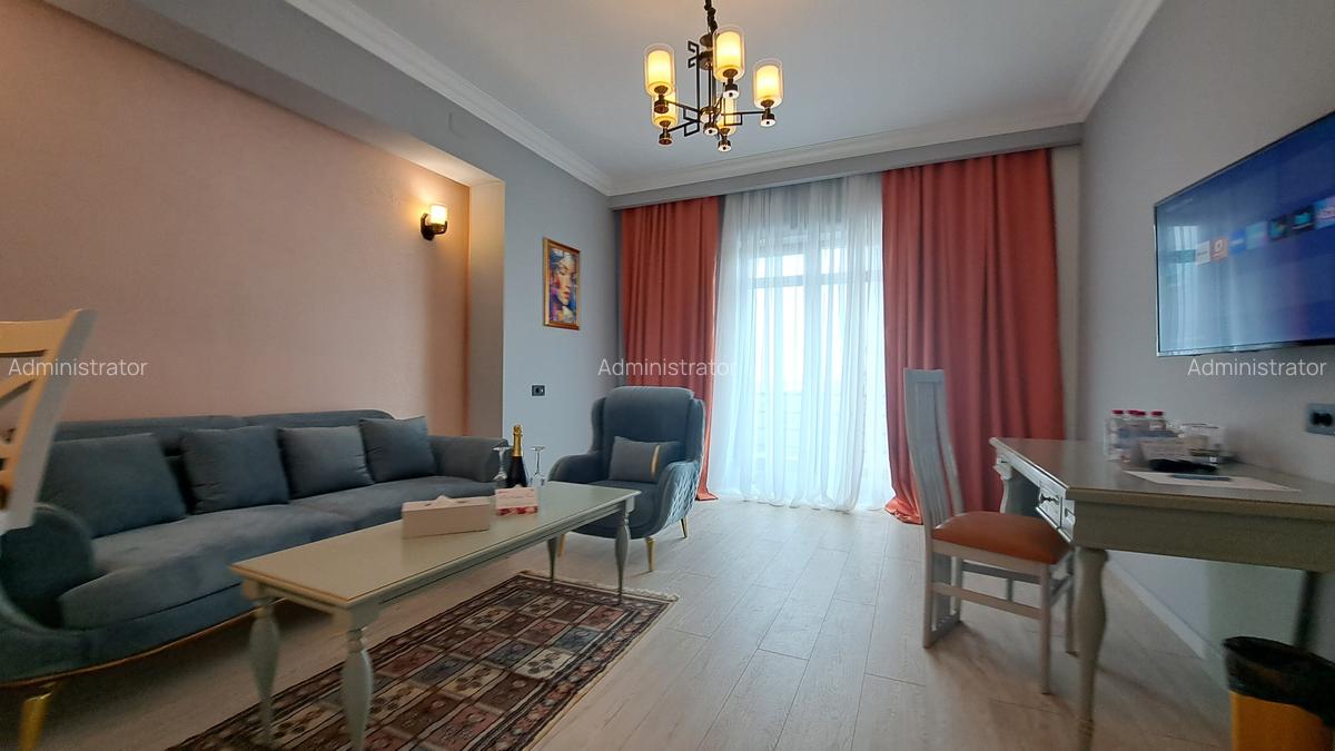 Apartament cu 2 camere semidecomandat, mobilat în Băneasa - 4