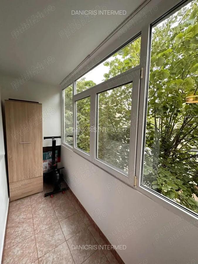 Apartament 2 camere de vanzare Casa de Cultura - 2
