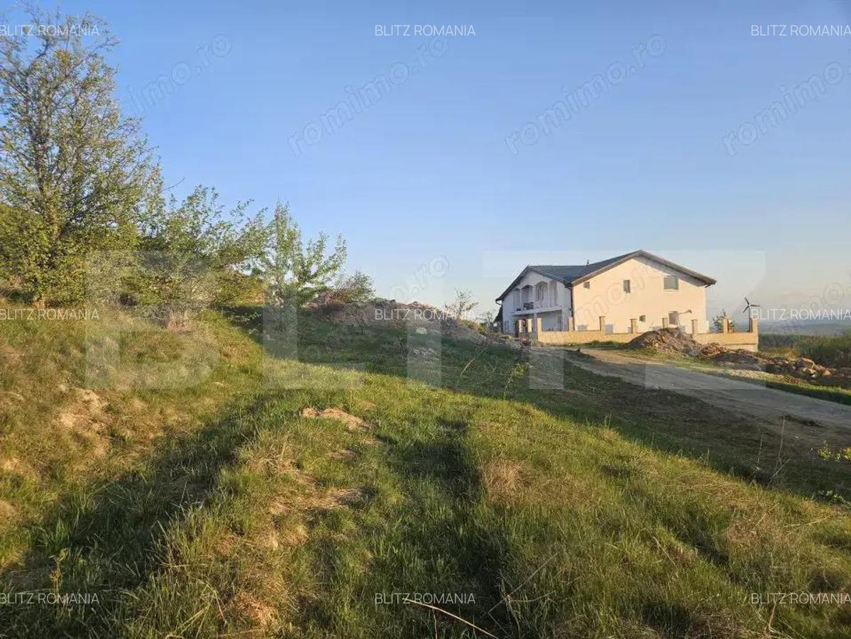 Teren 1150 mp, cu certificat de constructie, Salicea, central, cu panorama! - 4