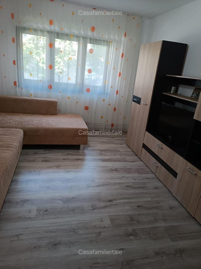 2 camere cu centrala ... Zona Dambovita .. 80.000 euro - 4