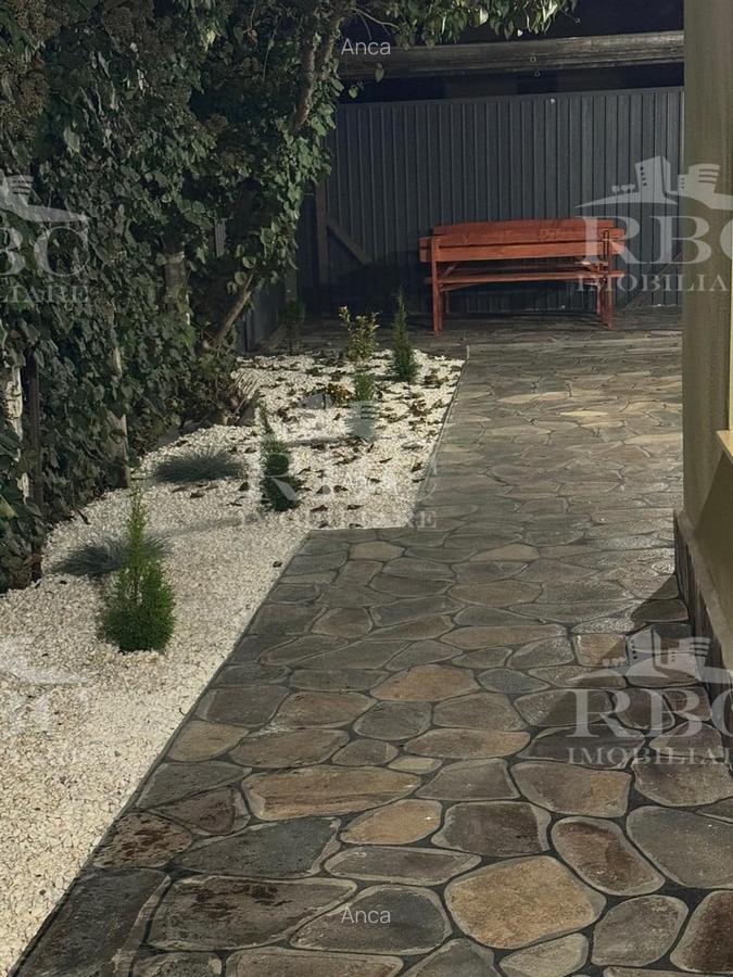 Casă cu 3 camere în Gruia - 12