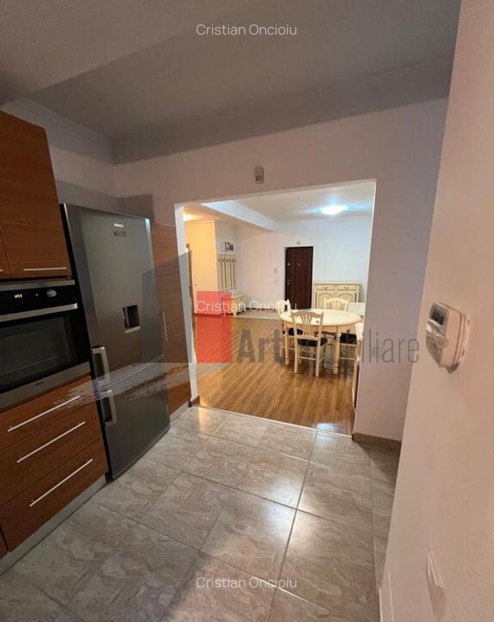 Apartament 1Mai-Domenii, parter cu curte proprie - 12
