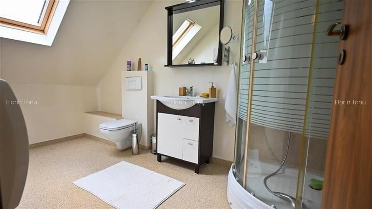 Sanctuar montan,fin amenajat si echipat,decor autentic romanesc,Bran, Fundata,Br - 14 Sanctuar montan,fin amenajat si echipat,decor autentic romanesc,Bran, Fundata,Br - 14