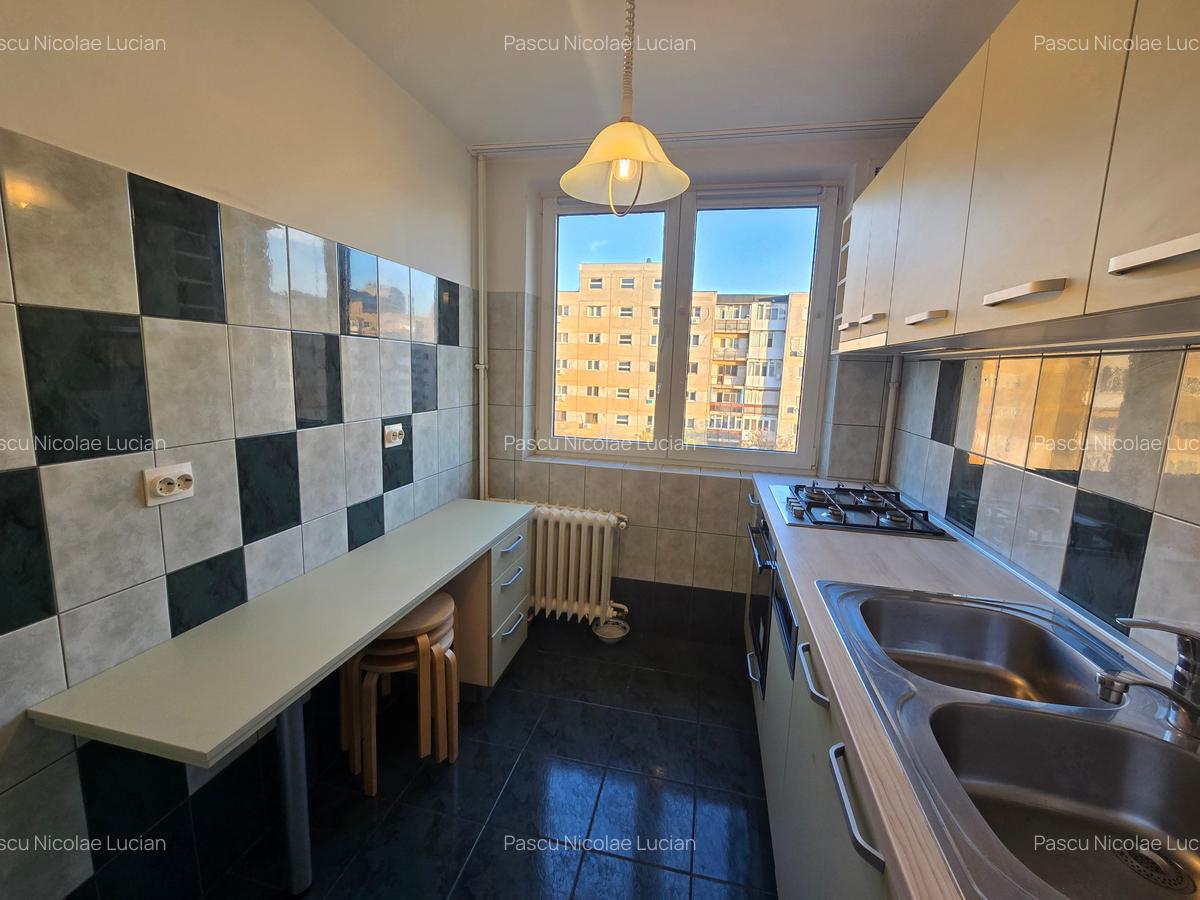 LUJERULUI, langa metrou, 3 camere, 72 mpu, etaj 6, bloc reabilitat - 6