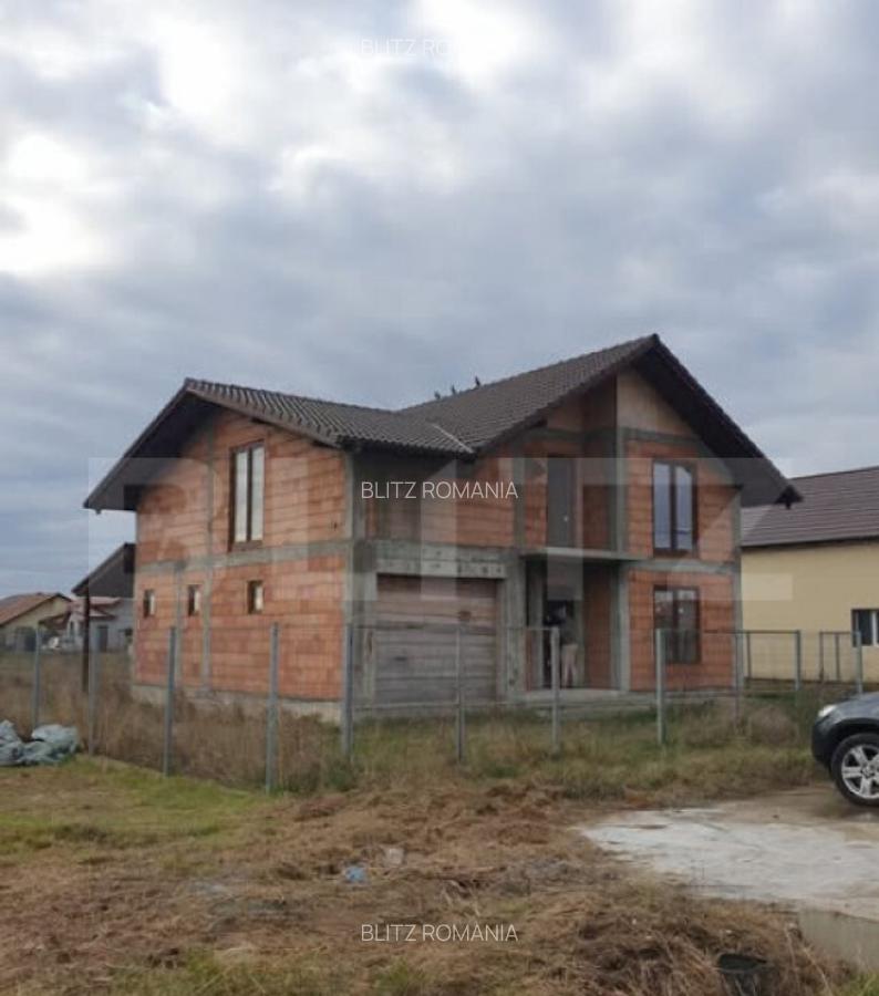 Vila mare, proiect frumos, teren 762 mp, garaj, Parta-Timiso - 2