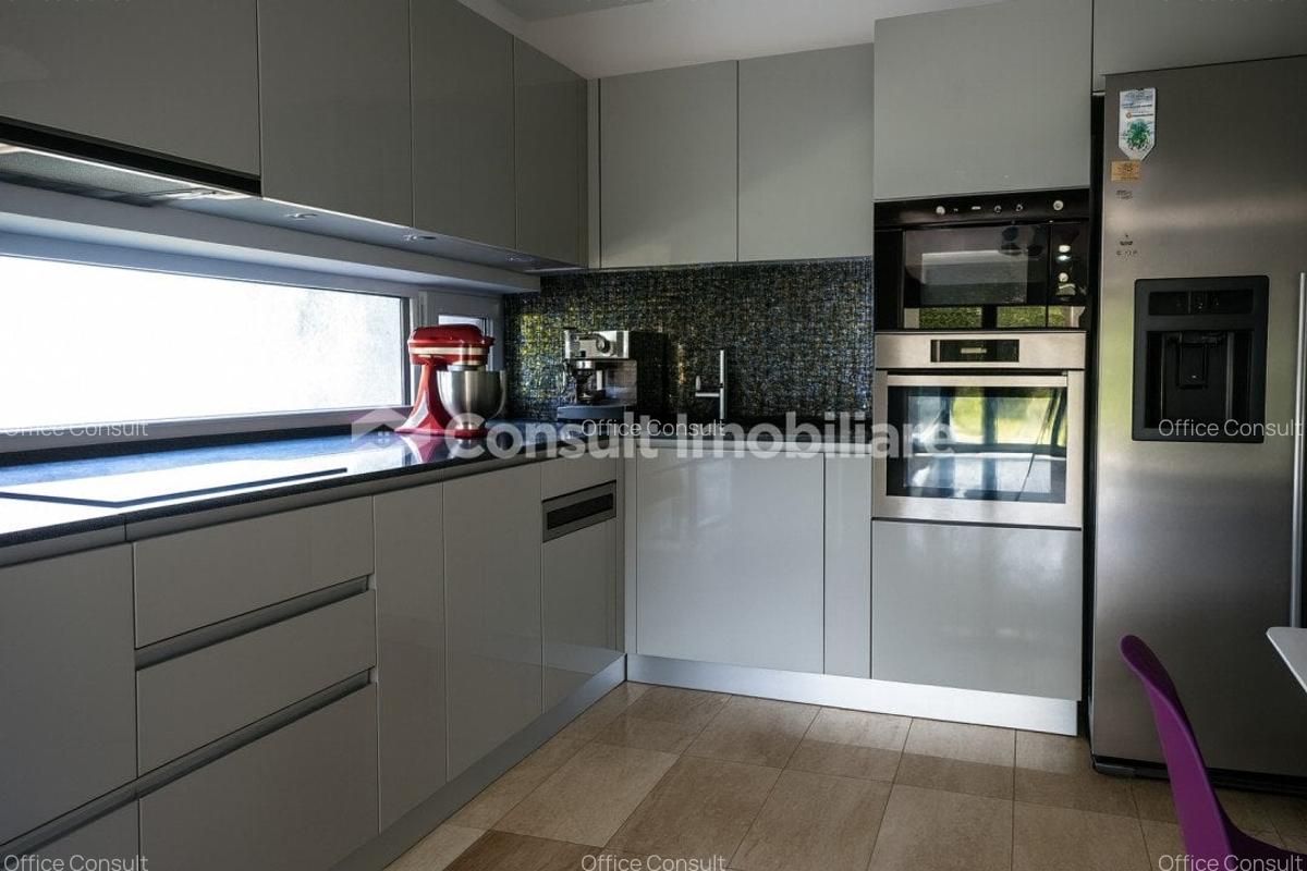 Casa / Vila de vanzare | Borhanci - 11