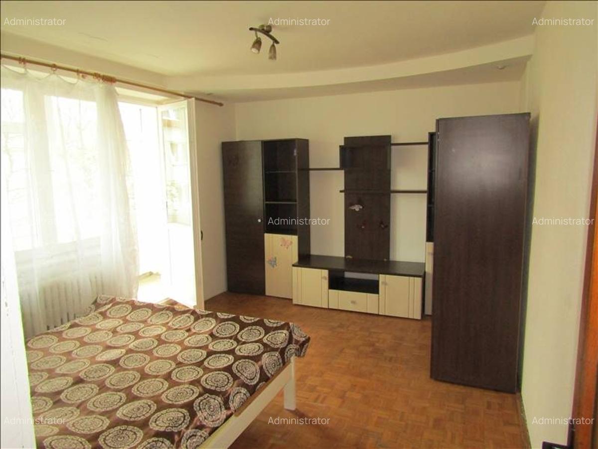 Apartament zona CEDONIA- str. Luptei - 4