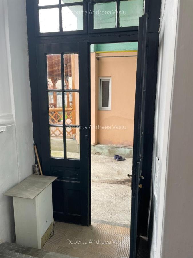 Apartament la casa sau spatiu birou - 7