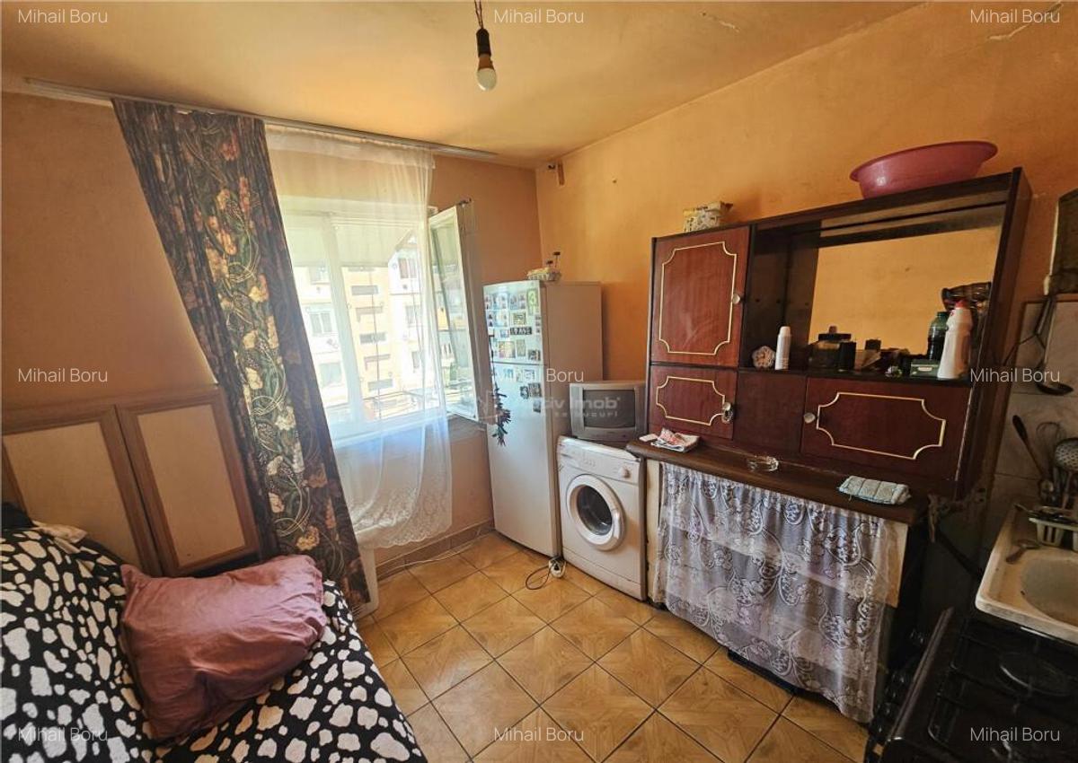 Resita, Garsoniera, Calea Caransebesului - 12