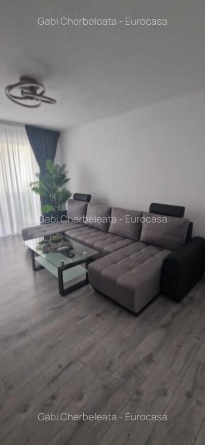 Apartament 3 camere Razboieni, etaj 2 - 1