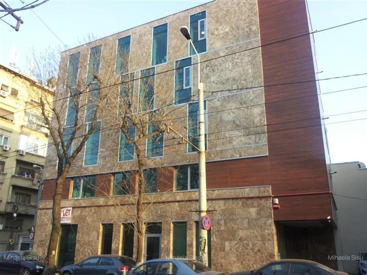 Inchiriere spatiu in cladire de birouri - de la 111 mp - 25
