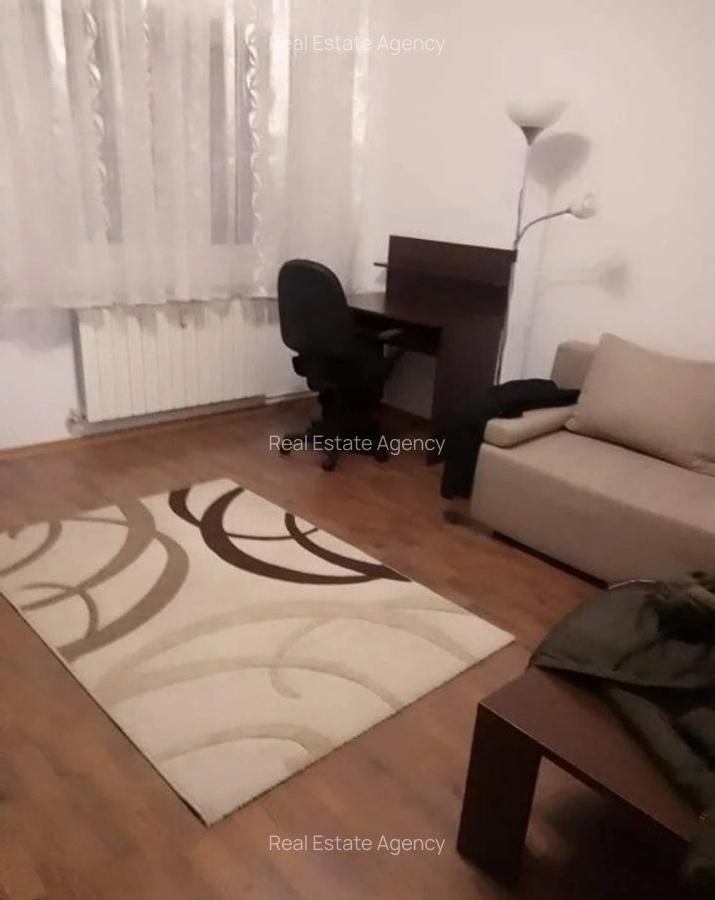 1 camera in zona Garii - 1