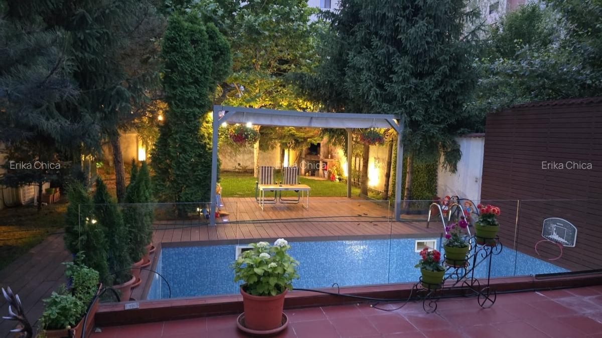 Vila cu piscina - Drumul Taberei - Prelungirea Ghencea - str Maracineni - 2