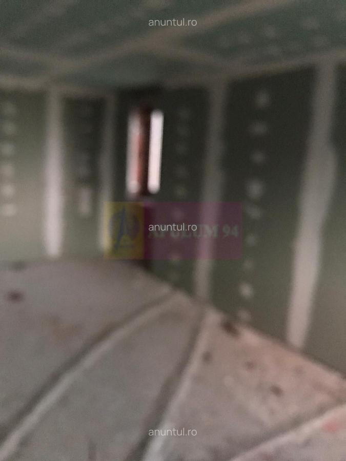 Vila la rosu Zarnesti- Mitropolit Metianu cu vedere superba spre munte - 15