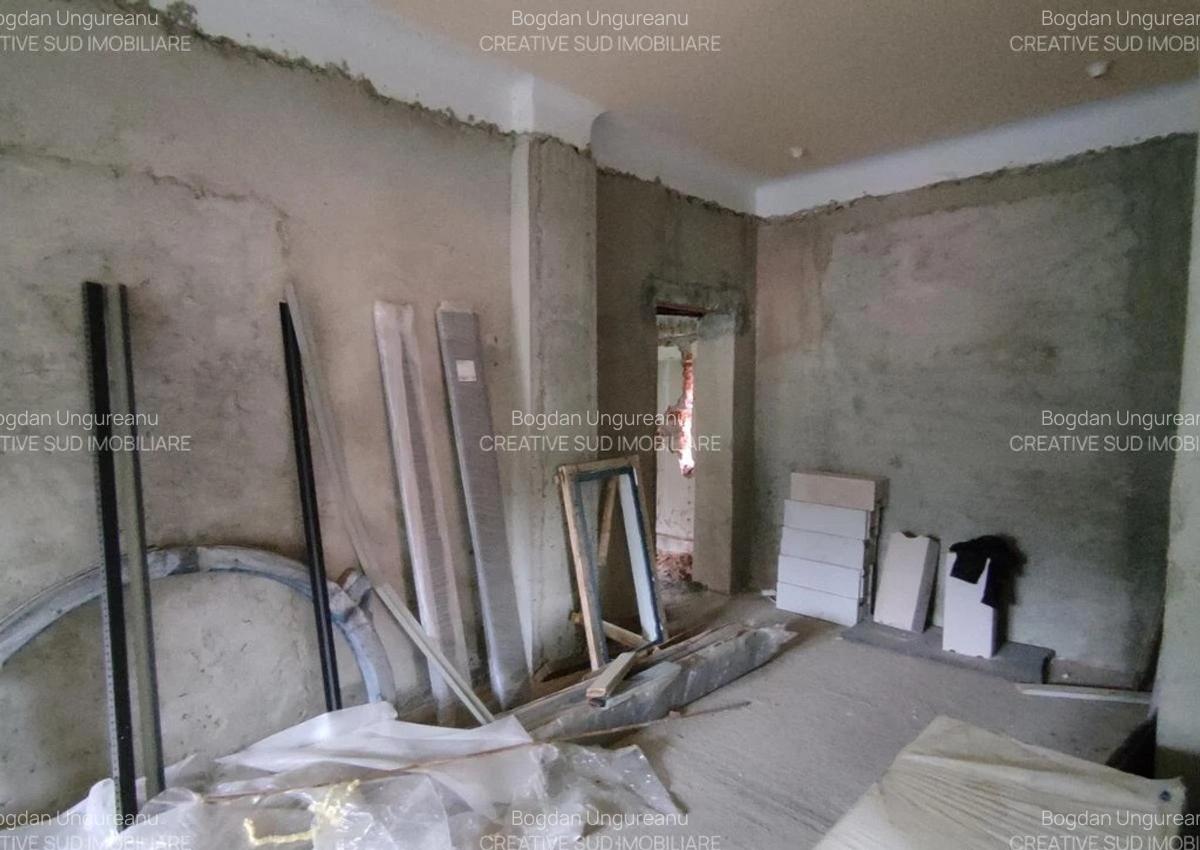 Sinaia / Peles - Vila D+P+M - 10 Camere - 260 mp utili - 700 mp teren - 8