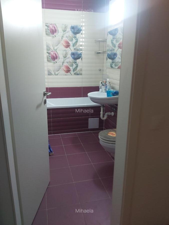 Apartament 3 camere, zona Avantgarden 4 - 8