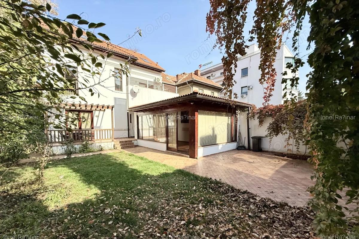 Vila superba | Cotroceni | 8 camere terasa ?i gradina - 3 Vila superba | Cotroceni | 8 camere terasa ?i gradina - 3