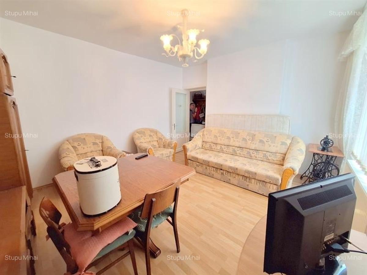 Apartament 2 decomandate, mobilat si utilat, zona Narcisa - 11