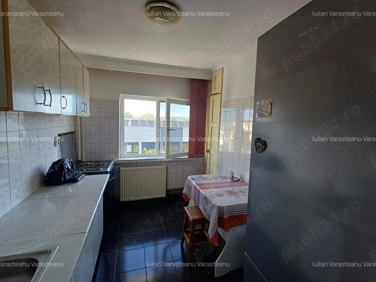 Vand apartament 3 camere confort 1 - 5