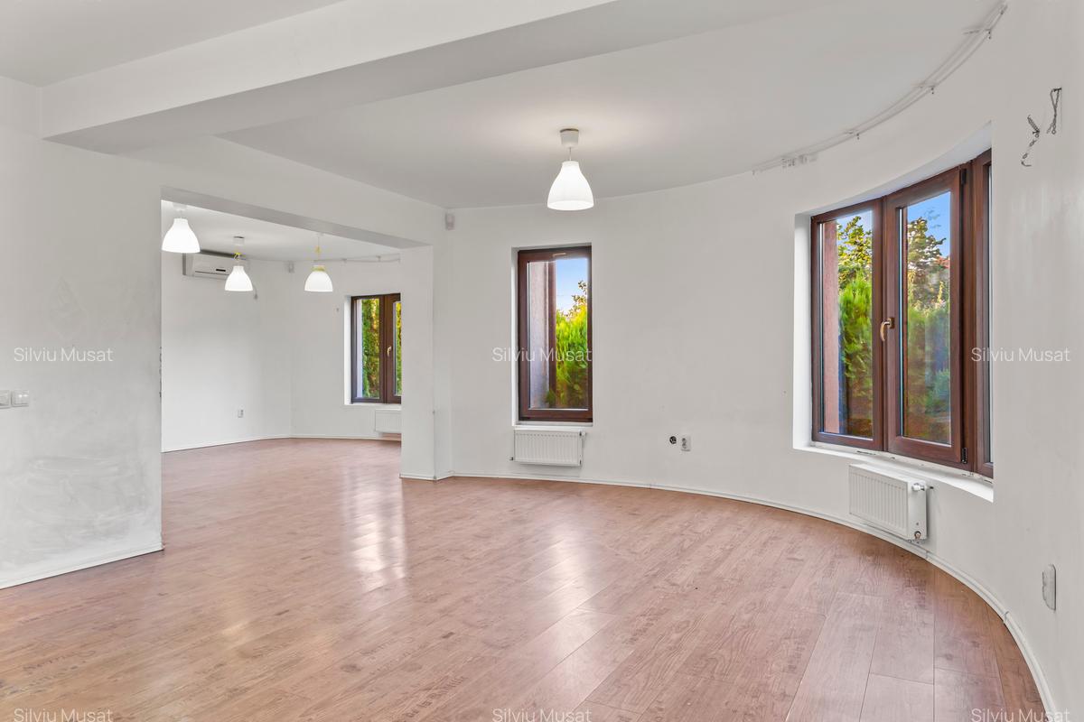 Vilă eleganta, suprafata utila 200 mp, teren 763 mp, Tărtășești - 12