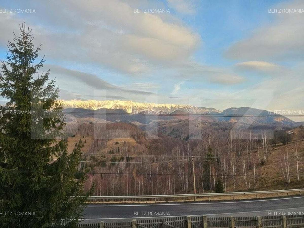 Casa de vacan?a, pretabila pentru pensiune in Moieciu - 11