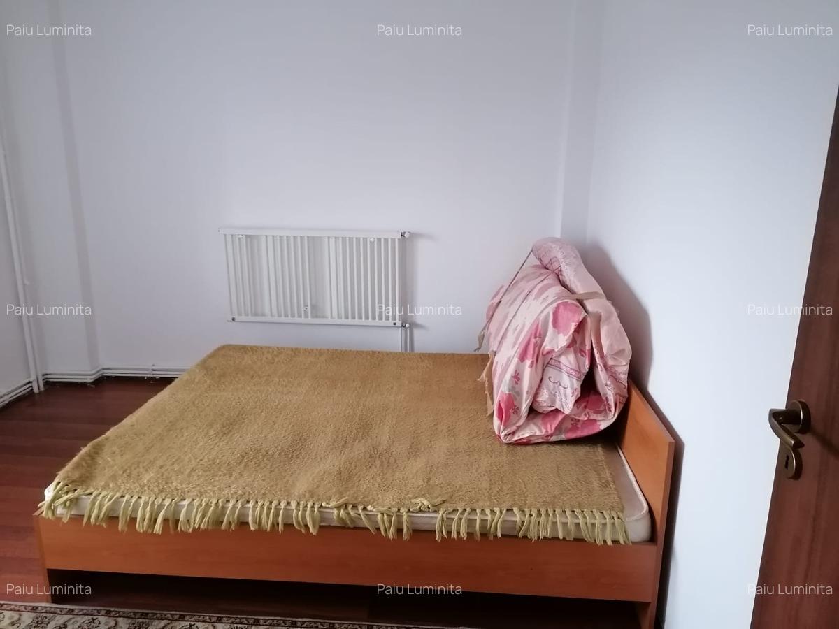 Apartament  decomandat in zona Garii - 3