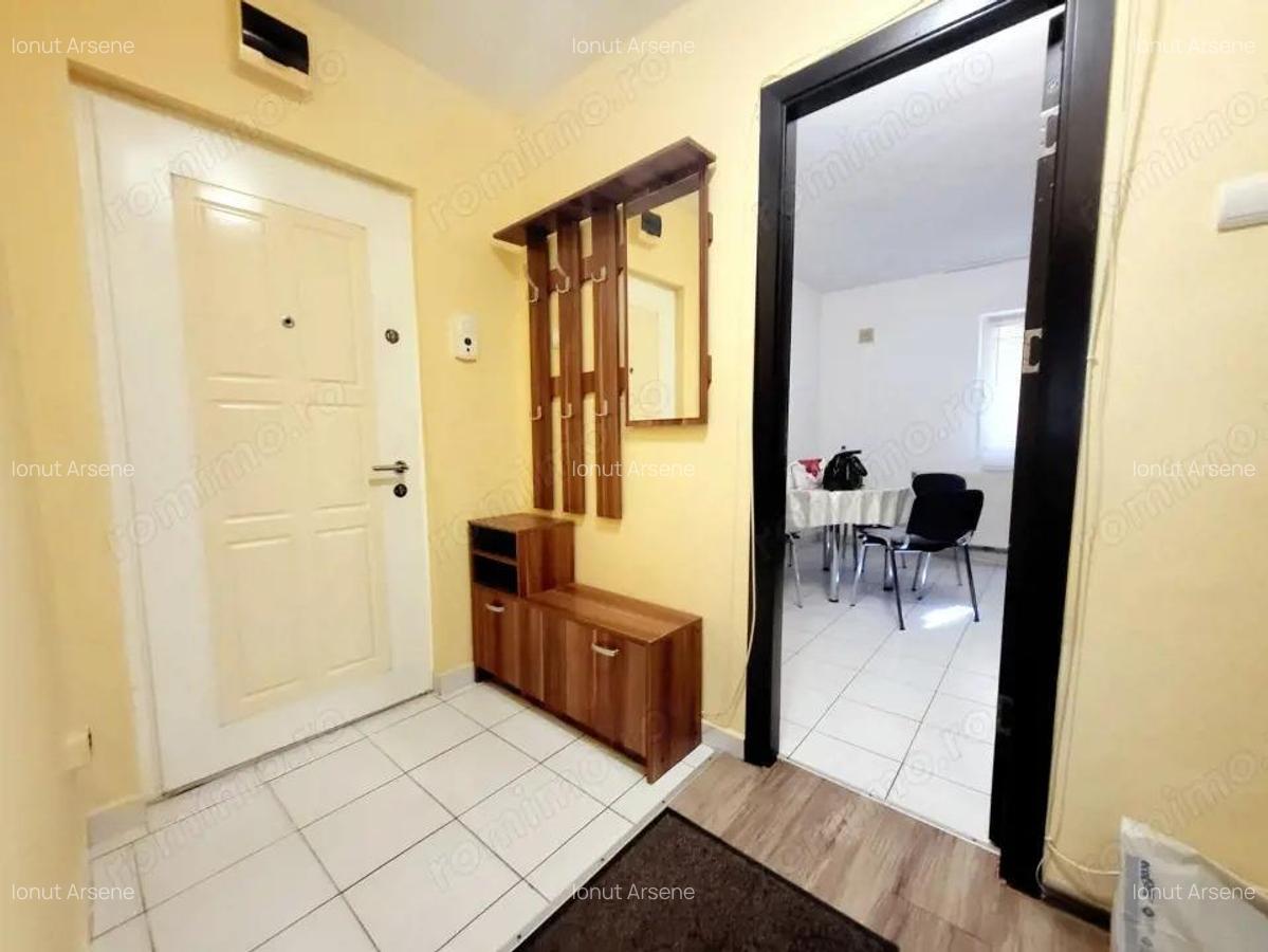 Piata Sud - CARPATI, Apart 3 cam Decomandat, 65mp utili, renovat, mobilat - 3