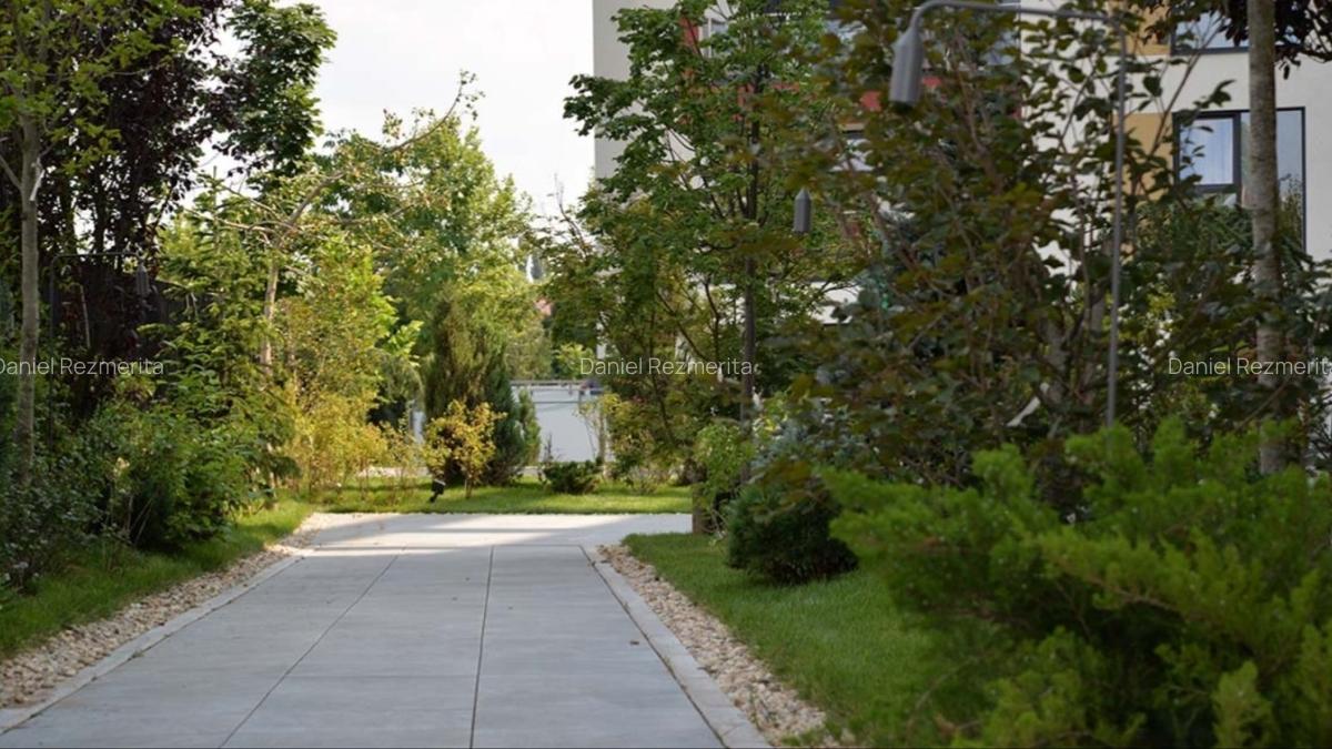 Apartament cu 2 camere decomandat în Sisești - 9