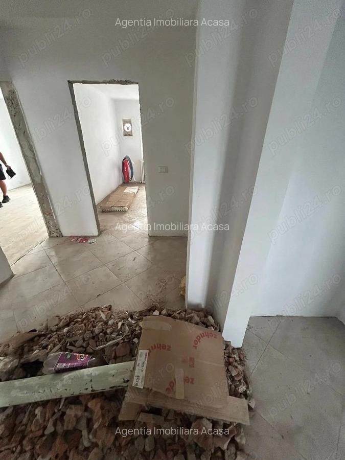 De vanzare 4 camere, etaj intermediar, zona Piata Mare, 59.500 euro - 4