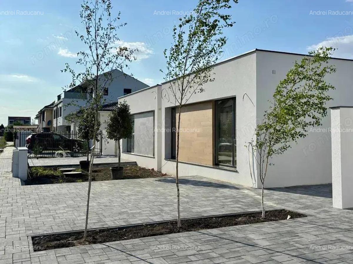 Duplex intabulat, cu 4 camere,gradina interioara, 435mp teren - 1