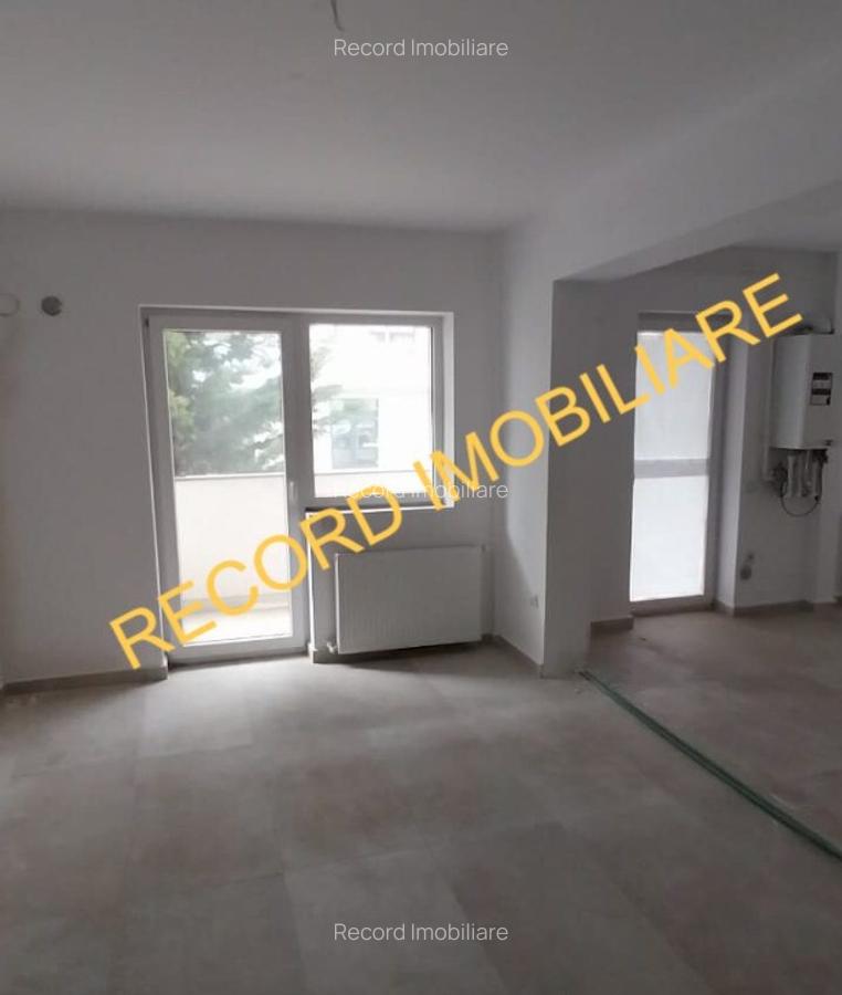 Spatiu comercial in CF, parter, 2 locuri parcare Finisat Floresti - 3